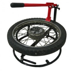 Motorcycle Tyre Changer / 2